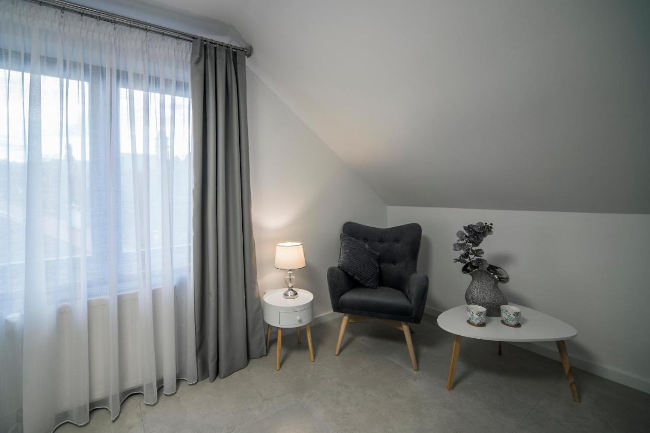 KP Claudia Apartment Wieliczka Bagian luar foto