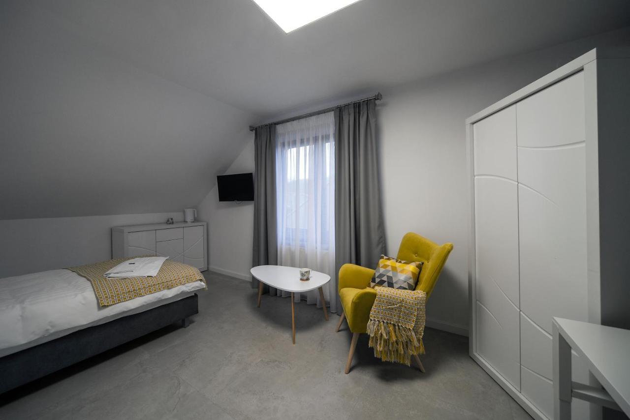 KP Claudia Apartment Wieliczka Bagian luar foto